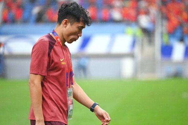 古代足球    报：久帅是国足最佳代理主帅 郑智和陈涛不会随队出征东亚杯