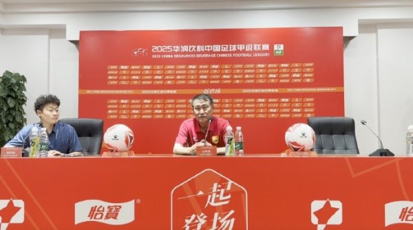 赵发庆：比分是队员们努力的结果 策略  围绕穆谢奎和多米尼克进行