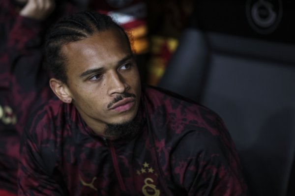 巅峰期  1亿！29岁萨内身价跌至2500万欧，德转：表现失望+年龄上涨