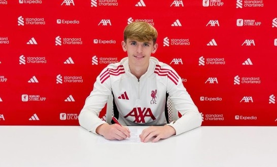 挖角曼城！官方：利物浦签下15岁曼城青训守门员阿尔菲-杜利