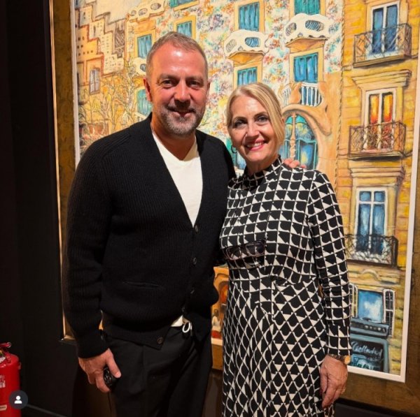 每体：弗里克在国际赛事  日前往他最喜欢的巴塞罗那餐厅