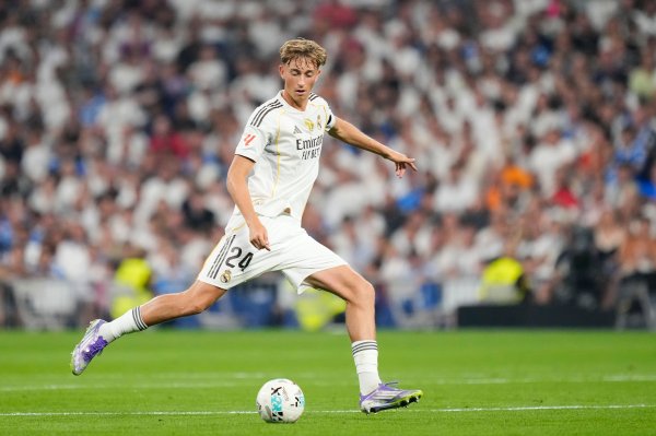 阿斯：赫伊森仍在单独练习  ，目前无法确定他能否出战国家德比