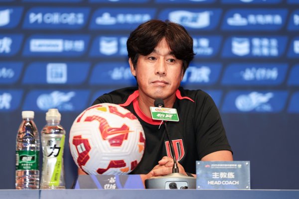 徐正源：我们一直很重视亚冠职业联赛  ，双线作战球员身体上比较疲惫