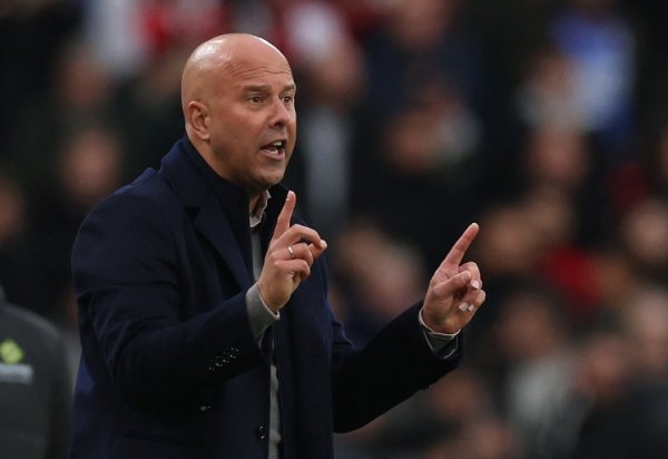 斯洛特：范戴克得分  后14秒助理裁判才举旗 曼城上赛季类似球却算进了