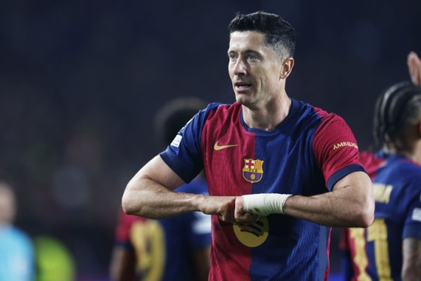 莱万：拉什福德的传送球  质量很高 球队一直这样踢能赢下所有赛事